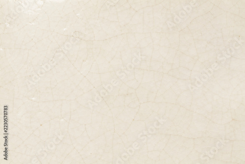 Off-white ceramic glaze with delicate organic crackle