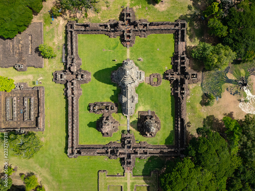 Obraz na plátně Drone shot the aerial view of Phimai Historical Park
